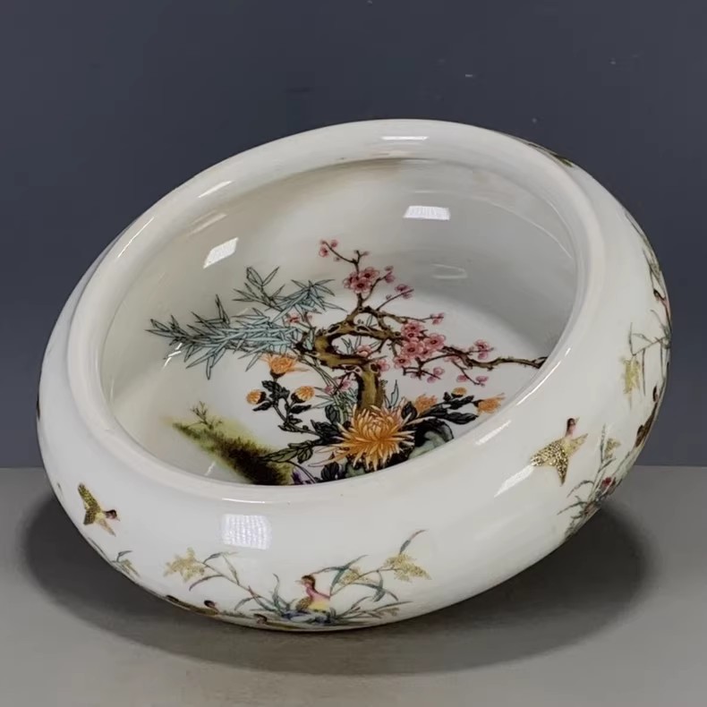 古玩陶瓷居仁堂制粉彩梅兰竹菊笔